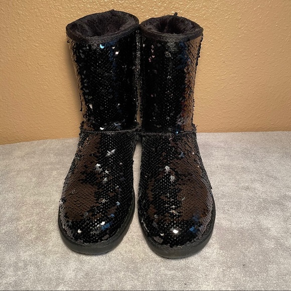Arizona Jean Company Shoes - ARIZONA CASTILE  SZ 9 Black/Silver SEQUINED